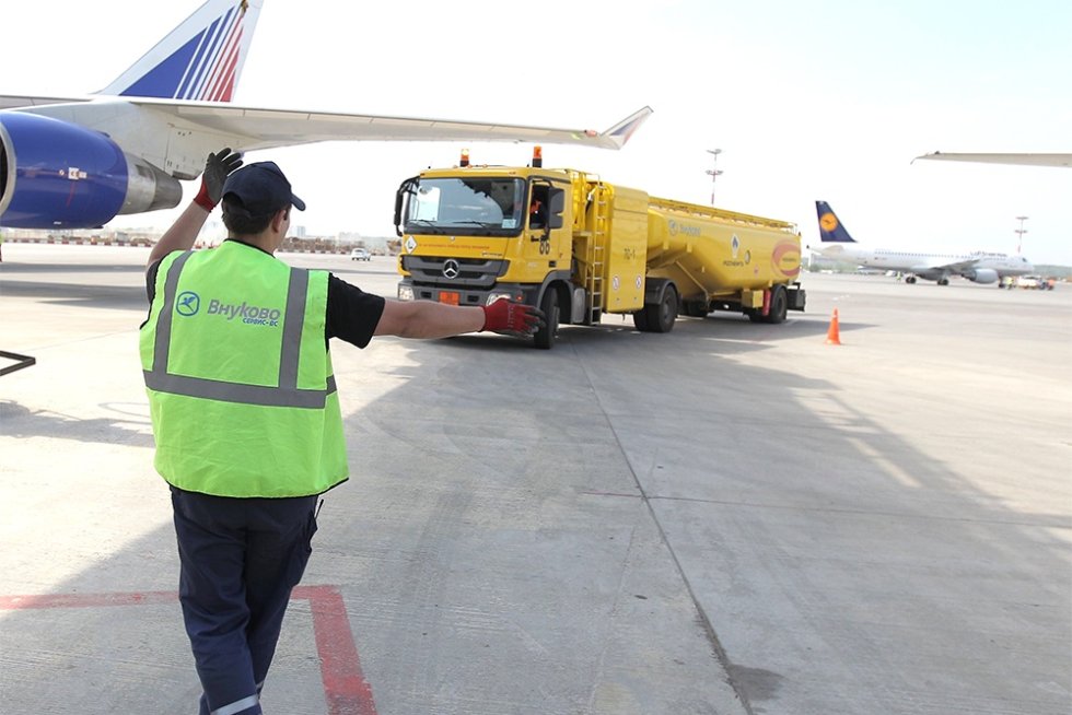 Rusia prohíbe la exportación de combustible de aviación hasta diciembre